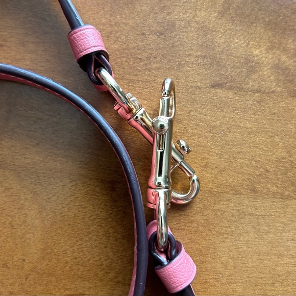 Coach pink gold replacement shoulder strap - Picture 4 of 6
